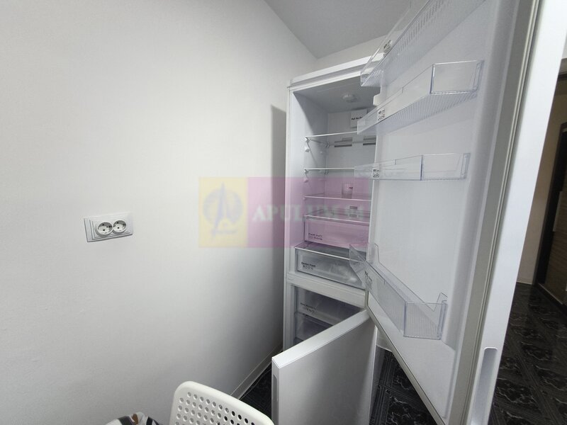Apartament frumos langa Metrou M2 si Parc